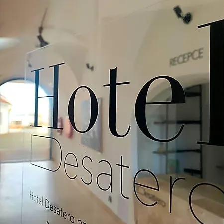 Desatero Hotel *